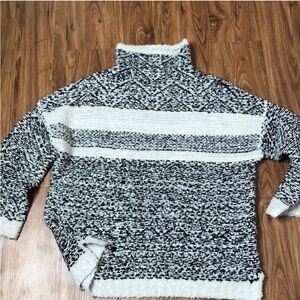 Magaschoni Mock Turtleneck Sweater Medium